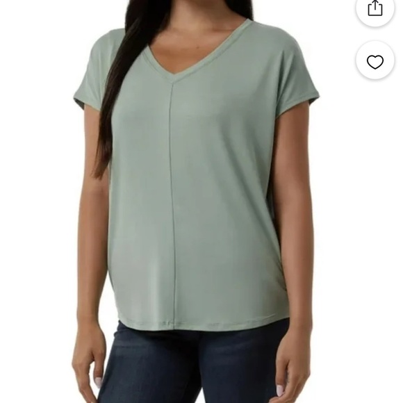 32 Degrees Cool Women's Soft Luxe Short Sleeve V-Neck Top - Picture 1 of 5